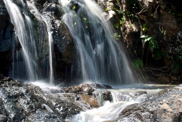 Suối đổ Nha Trang