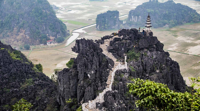 hang múa - du lịch Ninh Bình 2 ngày 1 đêm