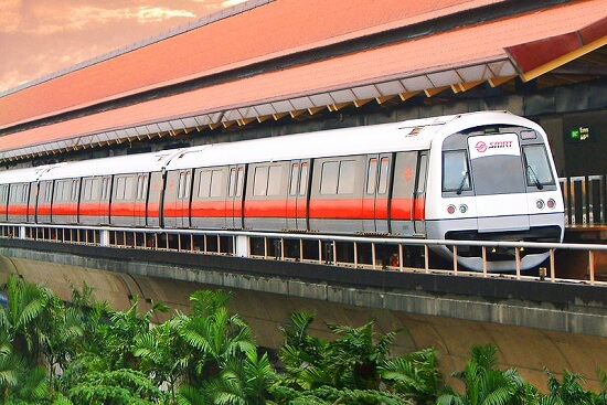 tàu MRT singapore